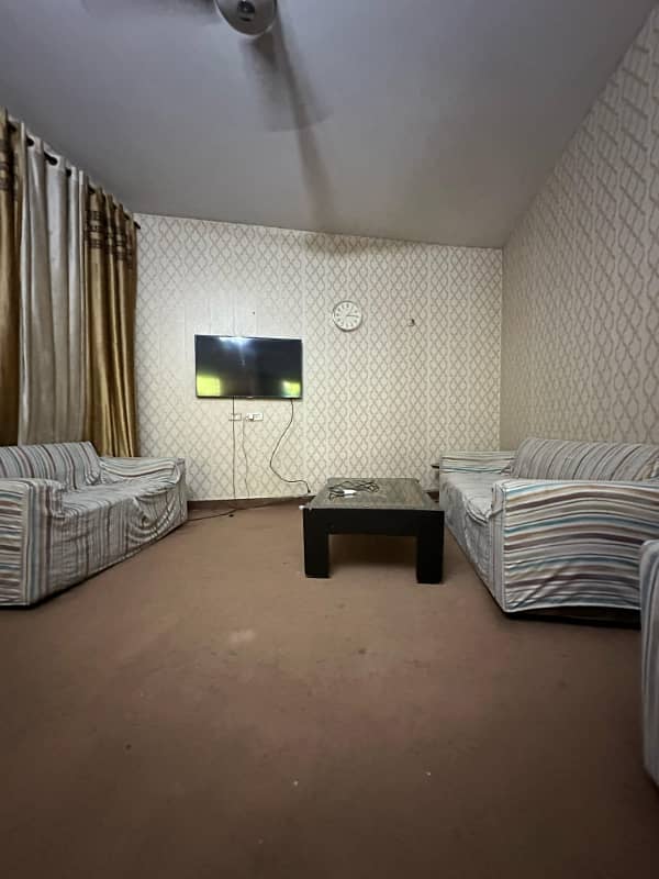 8 Marla Full House Is Available For Rent In Dha Phase 2 Near Lalik Jan Chowk 9