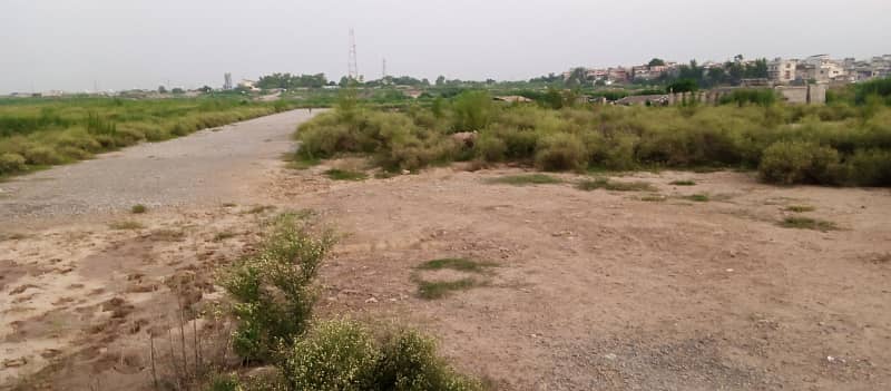 I-12/4 (30x60) Plot For Sale 4