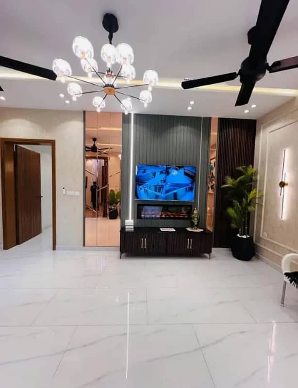 *House For Rent In Faisal Town Block A! 0