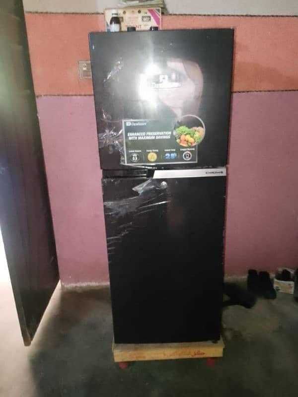 fridge Dawlance with stabilizer 0