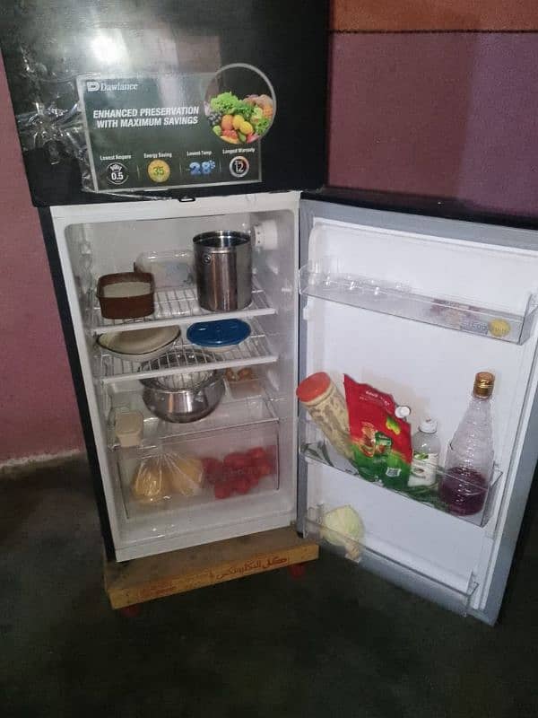 fridge Dawlance with stabilizer 1