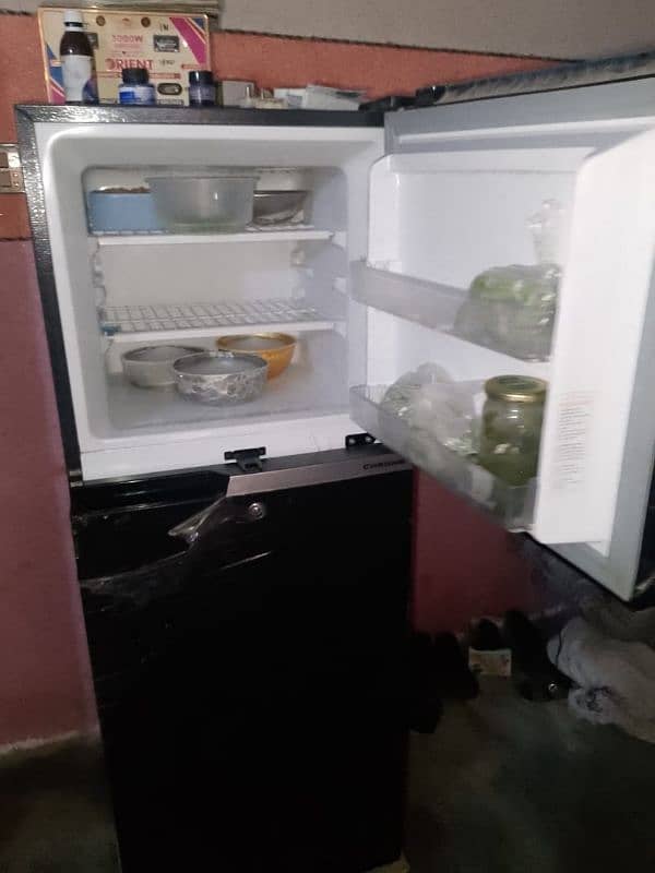fridge Dawlance with stabilizer 2