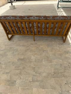 3 seater sofa condition good