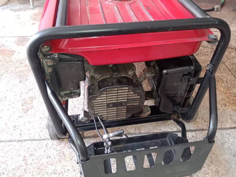 7600 Honda Elemax Japani generator Location Peshawar 8