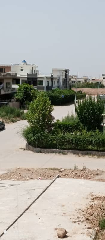 Gulshan e Sehat (35x65) Corner plot for sale 1