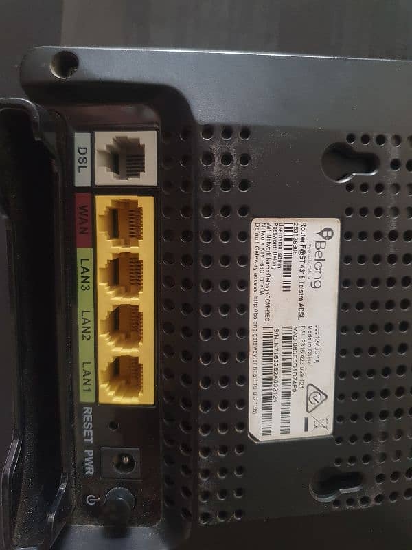 belong modems/ router dual channel 5ghz and 2.4ghz  total 2 modems 6