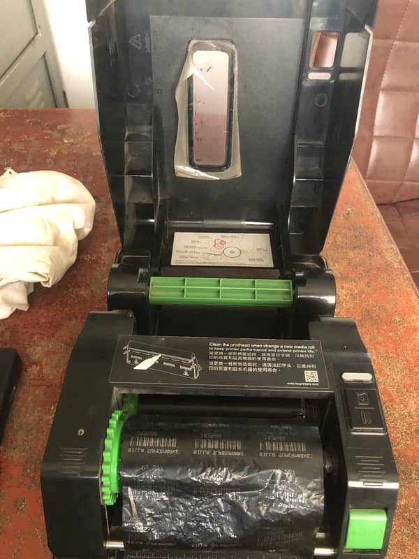 TSC TE200 barcode printer 1