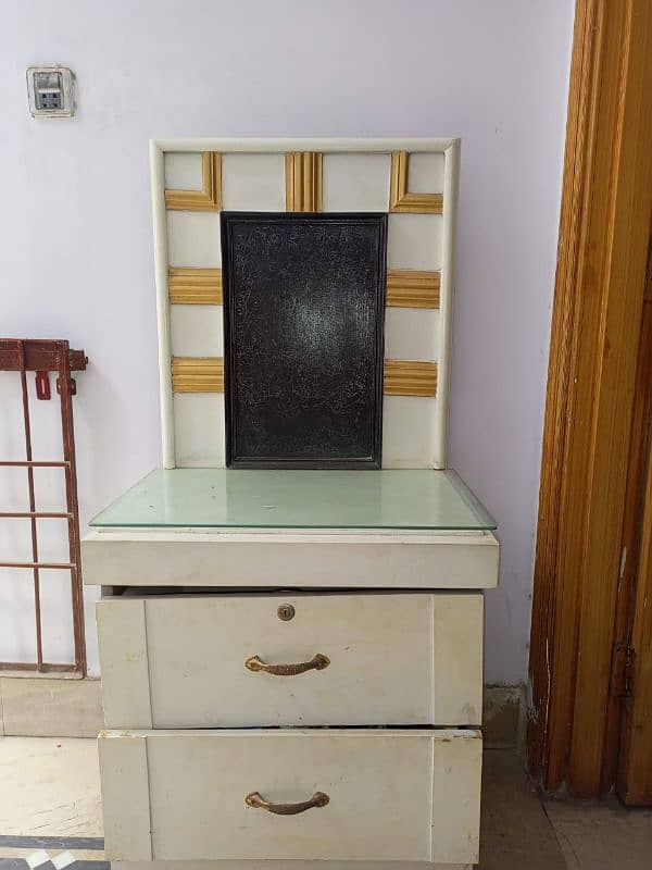 Double bed with 2 side table 0305 5232138 2