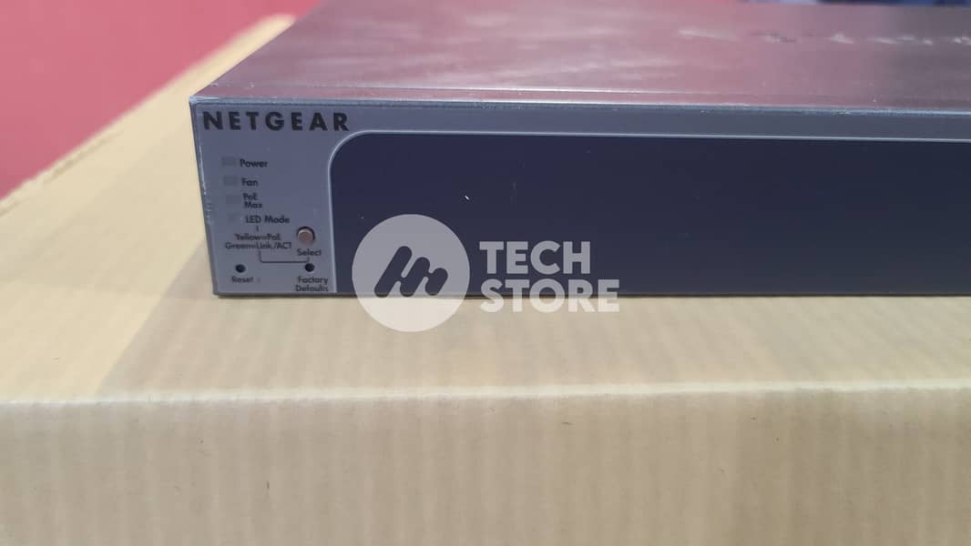 NETGEAR 28-Port PoE Gigabit Ethernet Smart Switch (GS728TPP) (Renewed 16