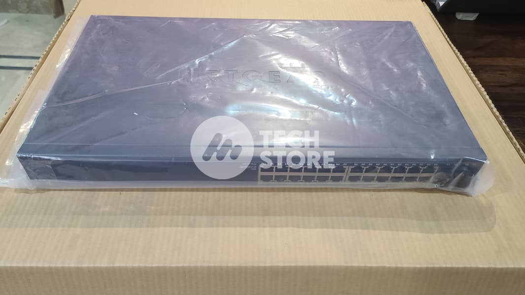 NETGEAR 28-Port PoE Gigabit Ethernet Smart Switch (GS728TPP) (Renewed 5