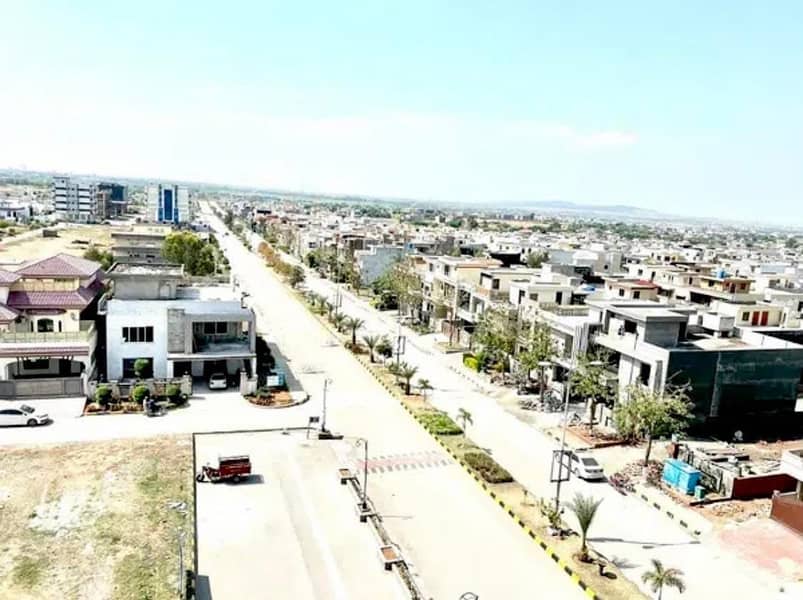 1 KANAL PLOT AVAILABLE FOR SALE 3