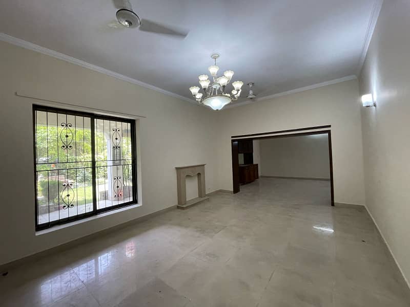 1 Kanal House Lower Portion Available for Rent by Kamran Associates on Prime Location of Jail Road 11