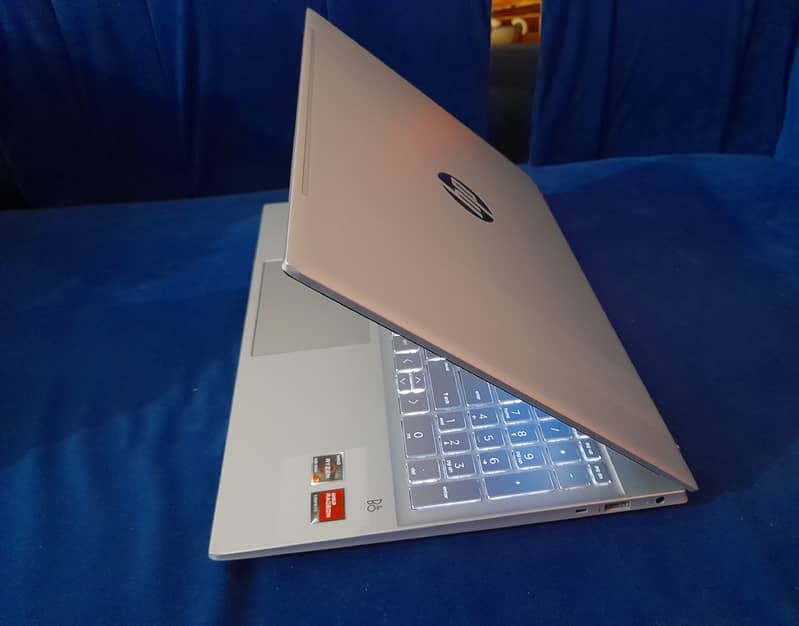 HP Pavilion Core-i7 13th Gen Ryzen 7-5700U with 4K Display urgent sale 9