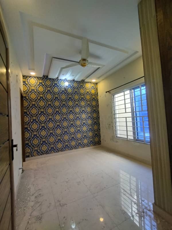 10 Marla Upper Portion For Rent In G-13 Islamabad 10