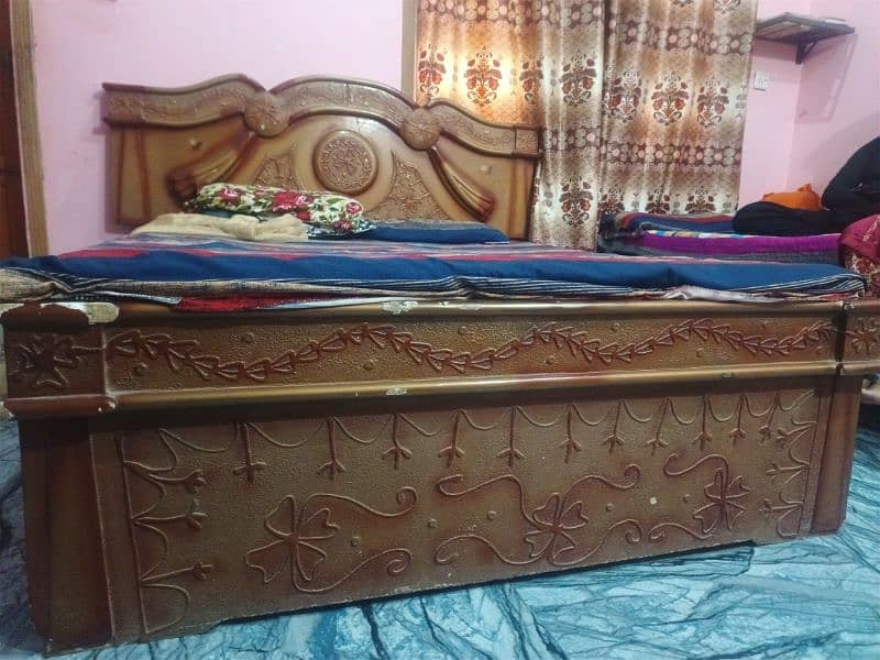 Bed and Dressing Table 1