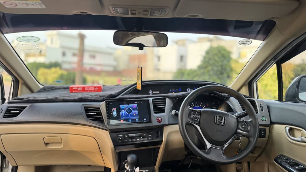 Honda Civic 2015 5