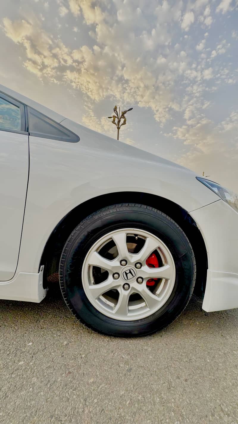 Honda Civic 2015 18