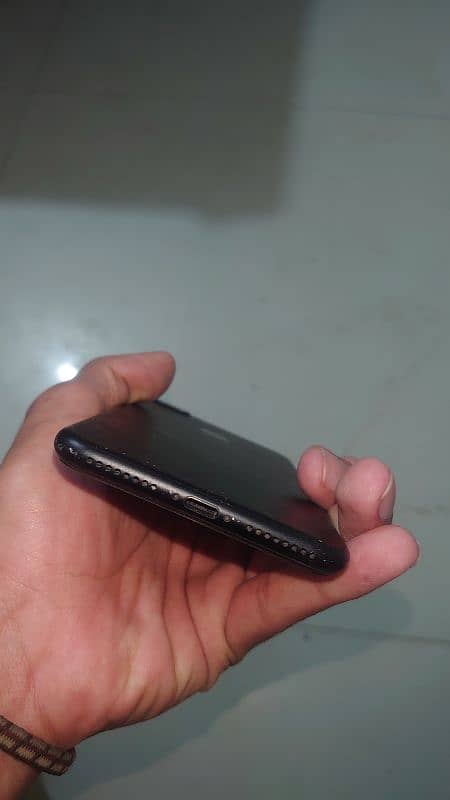 i phone 7 plus 4