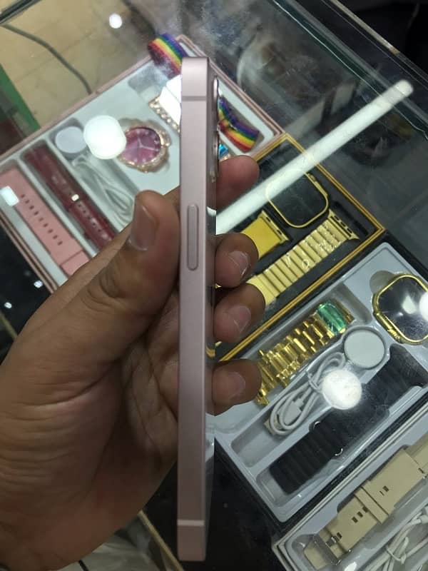 iphone 13 128 Non PTA 2