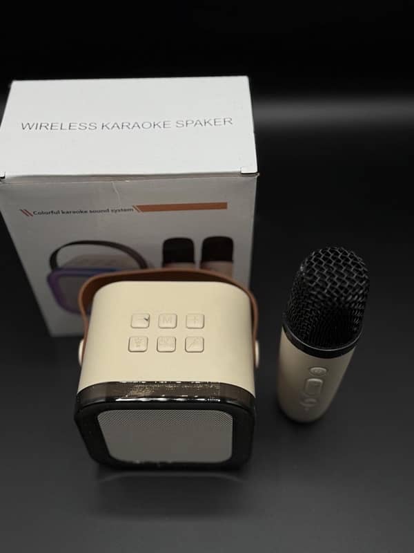 k12 karaoke speaker with microphone 7
