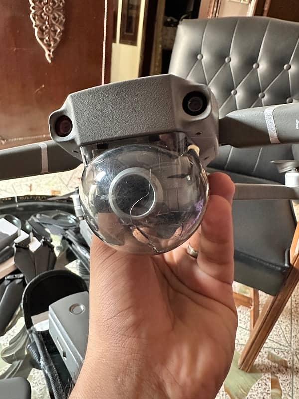 DJI mavic 2 pro / zoom with 4 batteries btr than air/mini 19