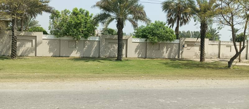 8 Kanal Fully Furnished Farmhouse for Sale on Main Barki Road with 3 Beds, Swimming Pool, 2 Kitchens, Servant Quarters, and Dual Gate Access 2