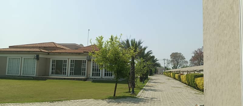 8 Kanal Fully Furnished Farmhouse for Sale on Main Barki Road with 3 Beds, Swimming Pool, 2 Kitchens, Servant Quarters, and Dual Gate Access 7