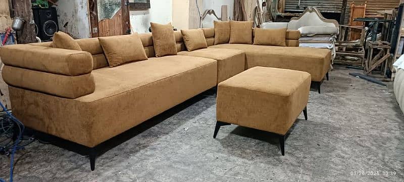 Modern customize Furniture Available in wholesale price 1