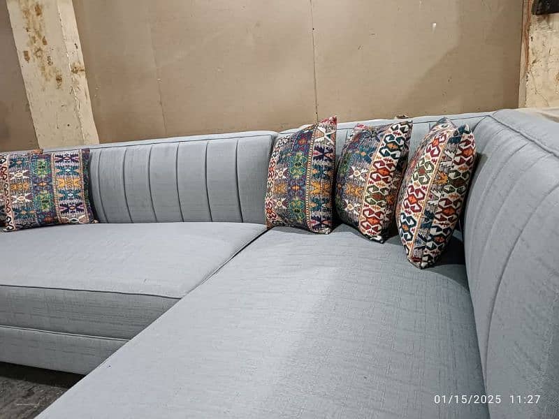 Modern customize Furniture Available in wholesale price 10