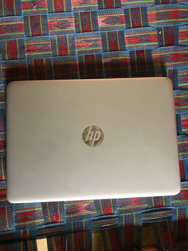 hp core i5 7gen 8/256 SSD touch screen With original  charger 1