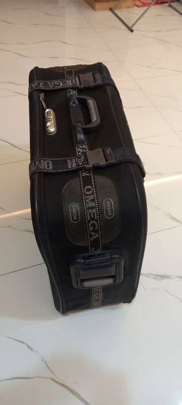 2 k sath ak free laggage bag 5
