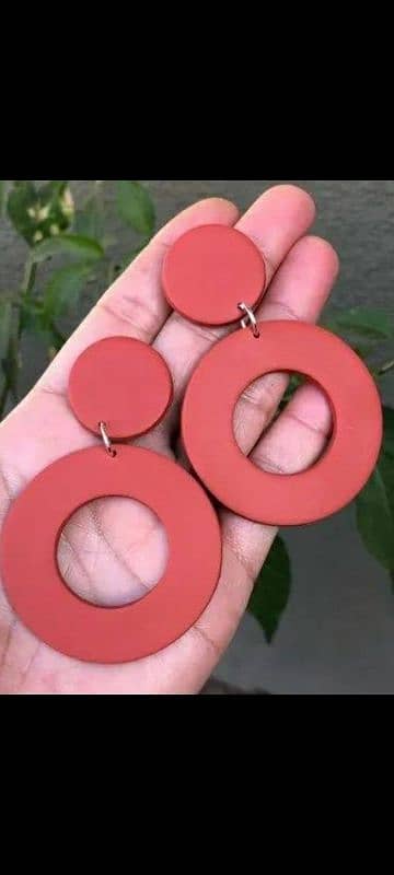 1 kg Fashionable Clay jewellery in various designs and colours 5