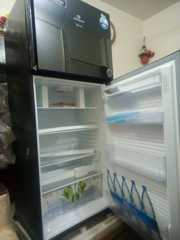 new freezer full size Dawlance 1