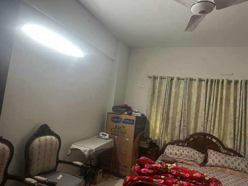 10 Marla 3 Bedrooms 2018 model 5th Floor For Sale 1