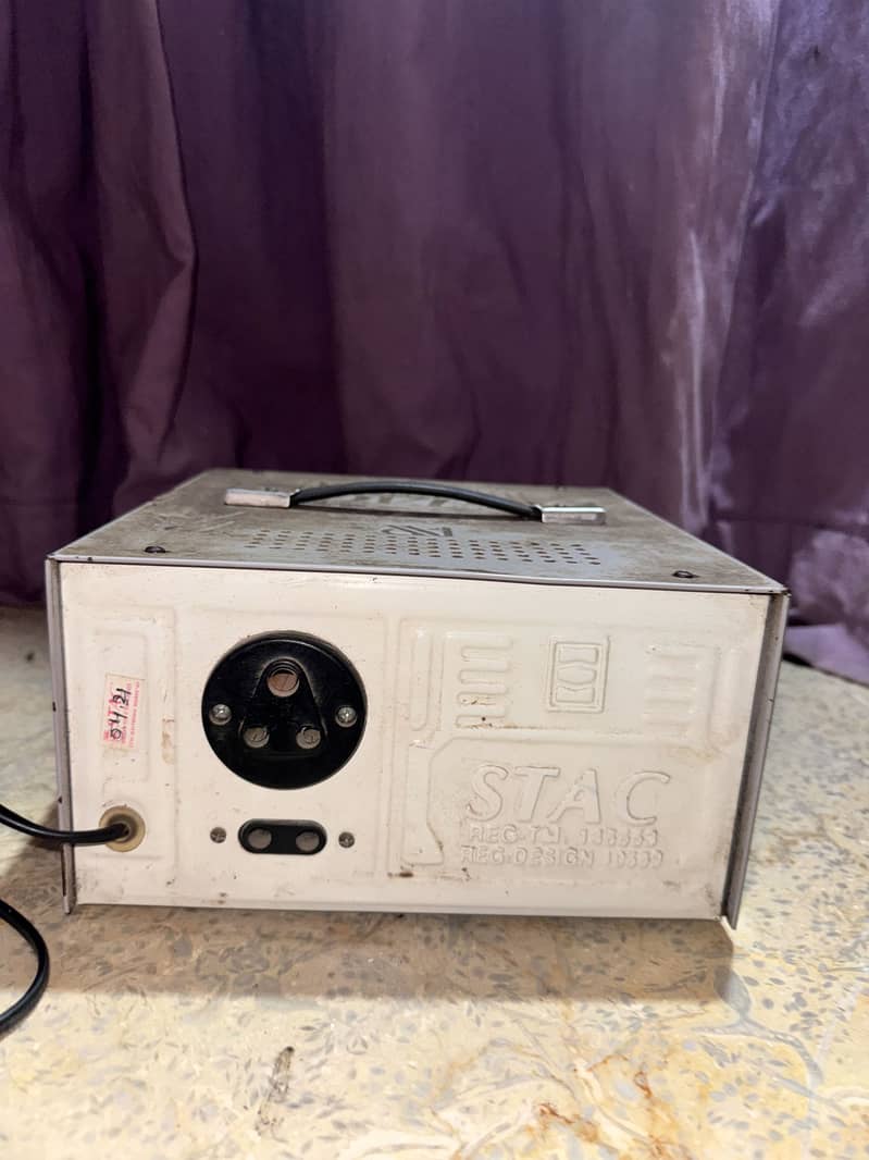 Stabilizer stac 3200 watts 1