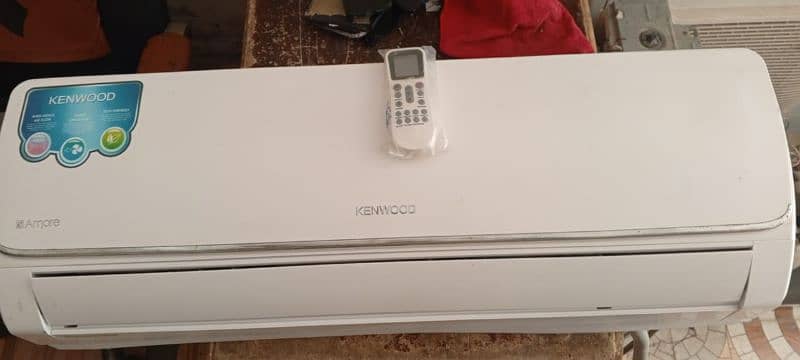 Kenwood split A c non inverter working ma ha 7