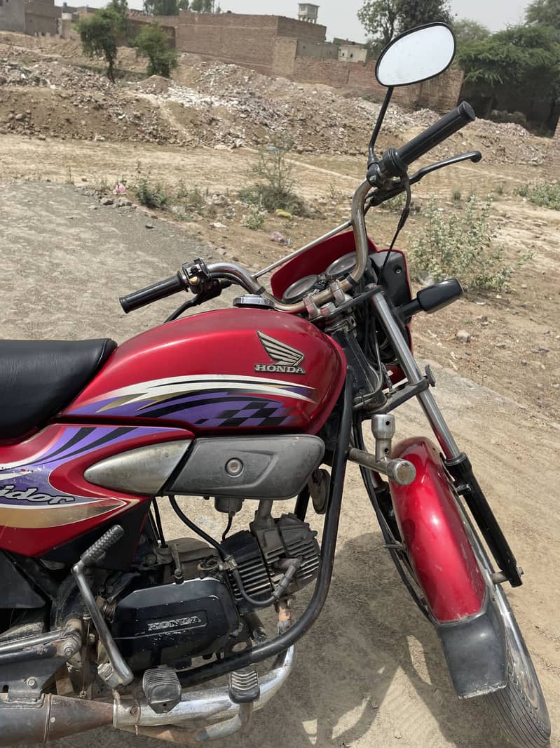 Honda Pridor Red Color Model 2012 2