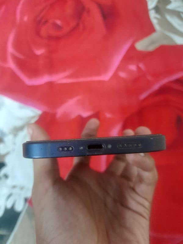 Iphone 12 64jv With Box 3