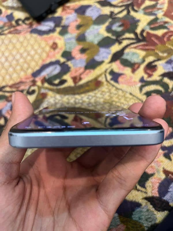 no box only charger 3