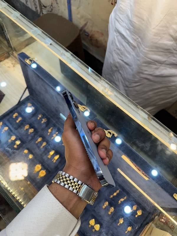iphone 13 pro max JV 2