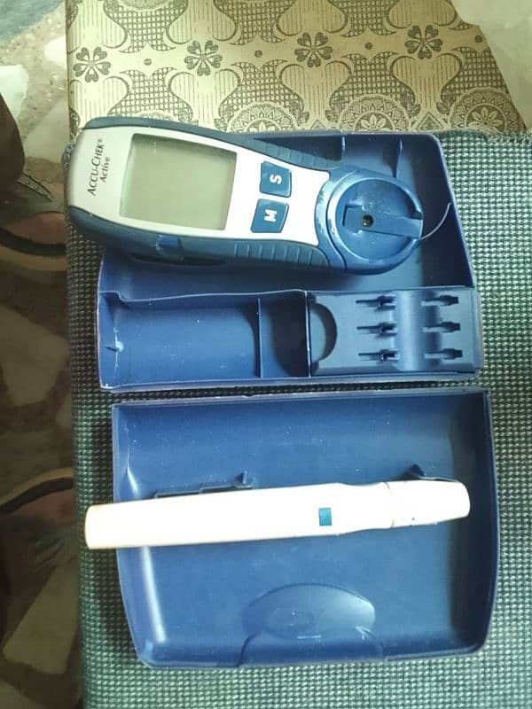Accu check active 0