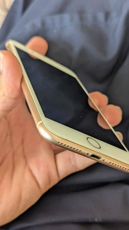iphone 8plus 256gb with full box 2