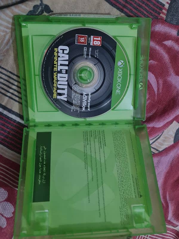 Xbox game Disks 4