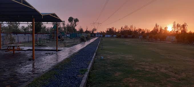 10 MARLA PLOT FOR SALE IN  ICON VALLEY  MARDAN ON MAIN DOUBLE ROAD 3