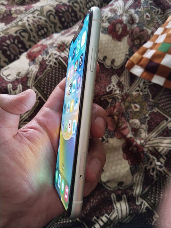 iphone XR 256gb non pta 5
