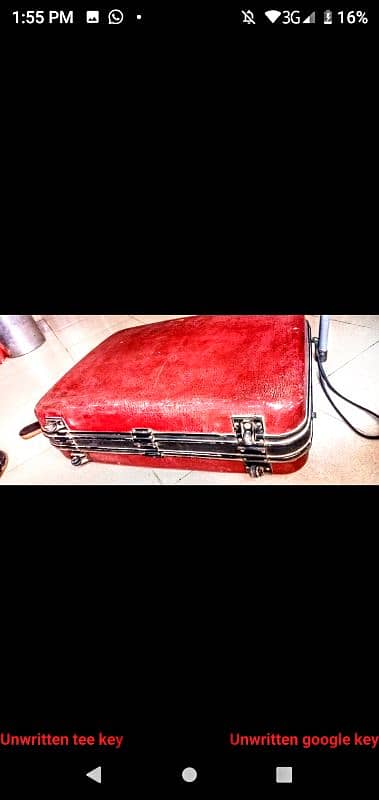 2 SUITE CASES 6000 5