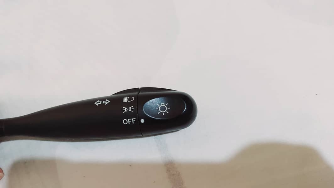 Suzuki Swift Light, Indicators switch 1