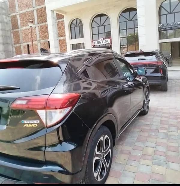 Honda Vezel 2016 Import & Reg 2017 Z Sensing Top Line 3
