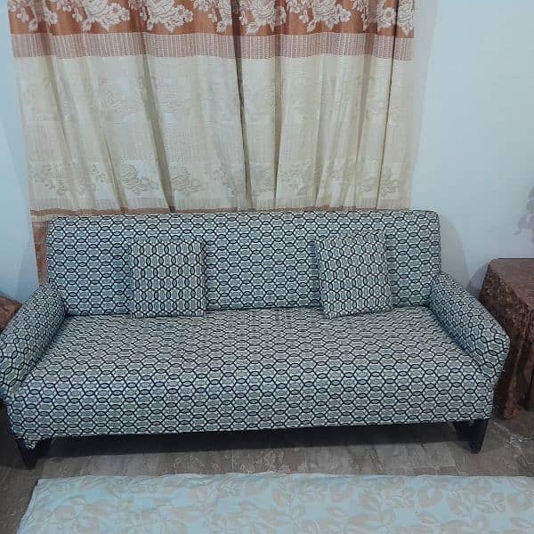 5 seater Sofa set in Good Condition 0