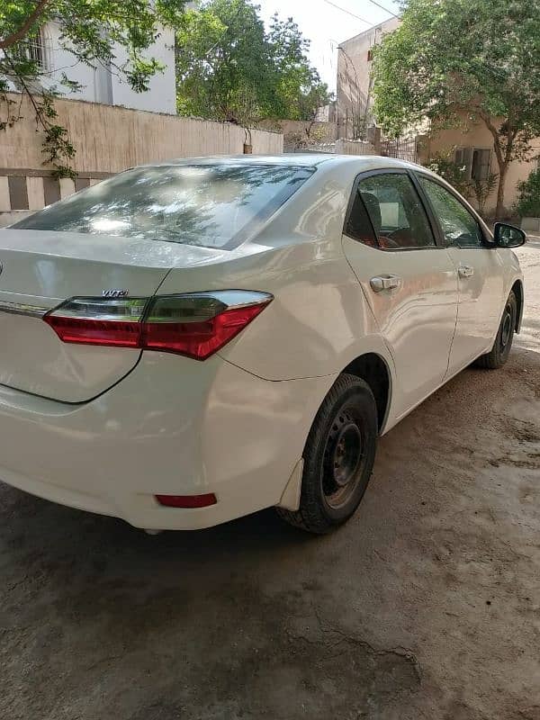 Toyota Corolla Gli 2017 end Original facelift Cont : 0335-9472609 2